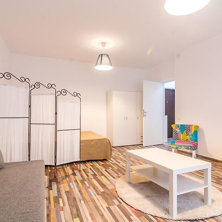 Vlad House Basarabia National Arena Apartment Bucureşti Ngoại thất bức ảnh