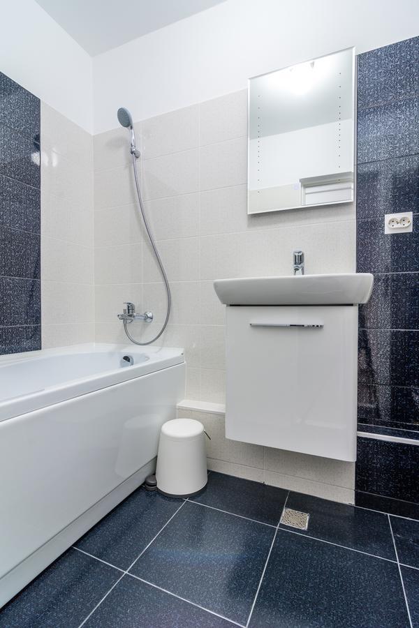Vlad House Basarabia National Arena Apartment Bucureşti Ngoại thất bức ảnh